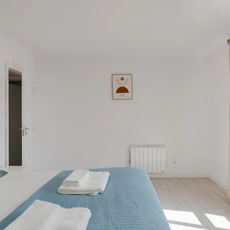 Appartement Bright&family Flat In Paço De Arcos By Hostwise