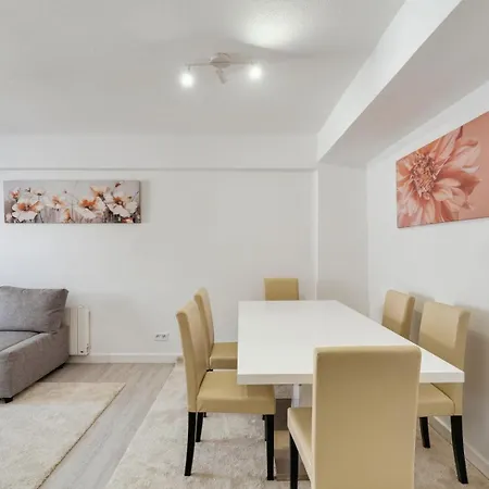 Lejlighed Bright & Family Flat In Paco De Arcos By Hostwise Lisboa