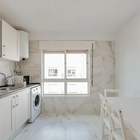 Lejlighed Bright & Family Flat In Paco De Arcos By Hostwise