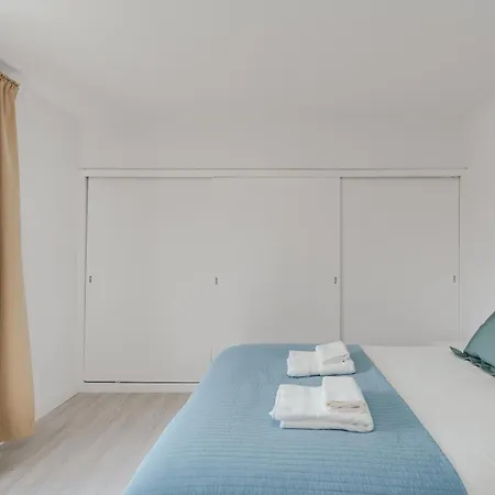 Bright & Family Flat In Paco De Arcos By Hostwise Apartament Lizbona